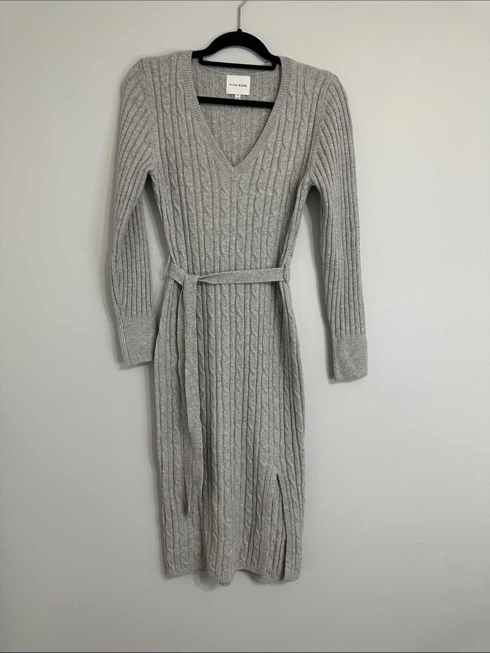 NWOT Pink Rose Light Gray Cable-Knit V-Neck Sweater Dress with Belt